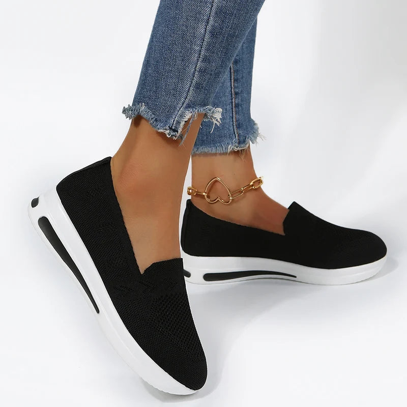Chice Keilabsatz-Sneaker mit atmungsaktivem Mesh-Obermaterial