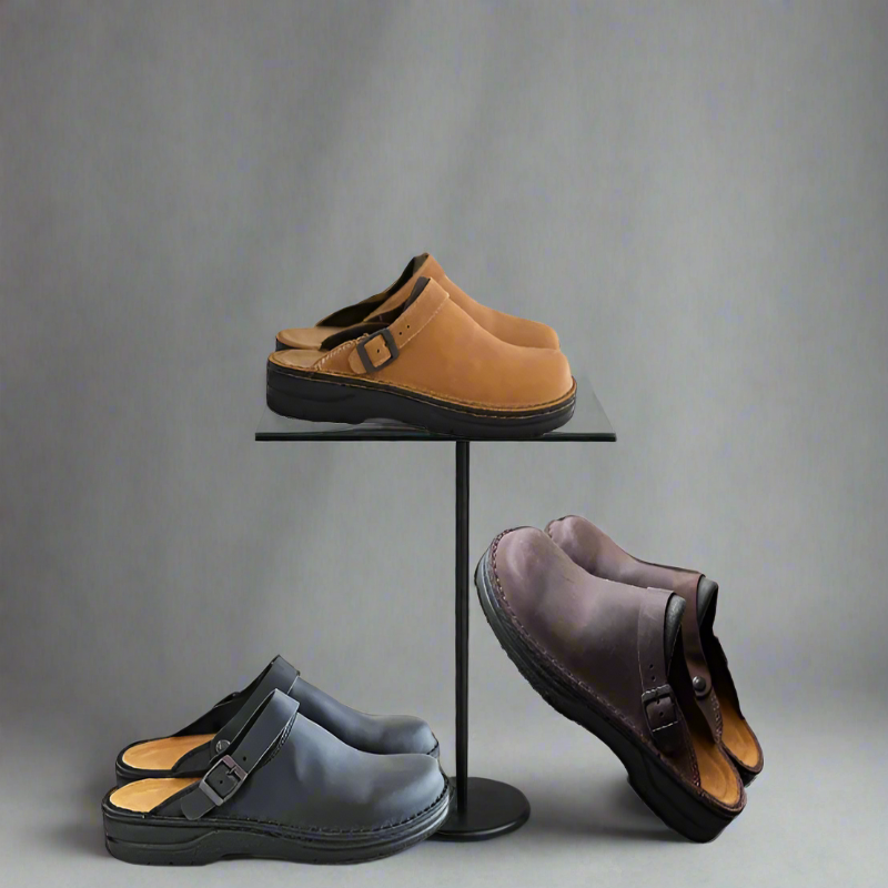 Bequeme Sandalen im klassischen Stil