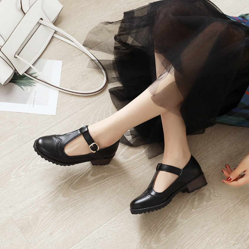 Elegante Oxford-Pumps im klassischen Stil – Zeitlos & stilvoll