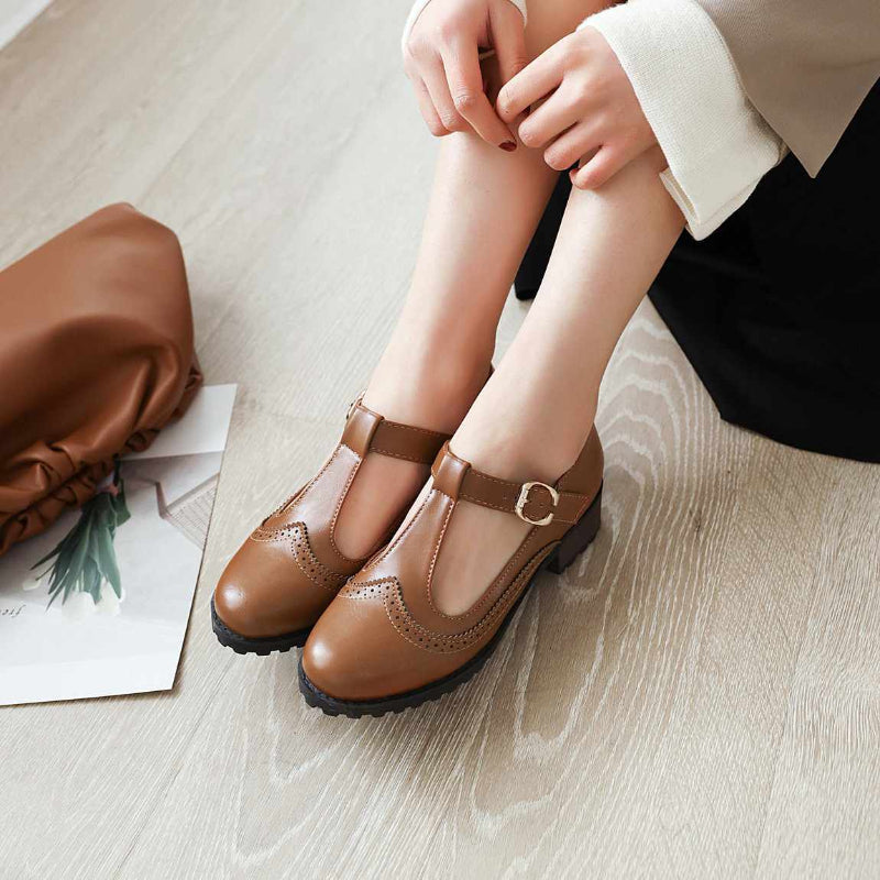 Elegante Oxford-Pumps im klassischen Stil – Zeitlos & stilvoll