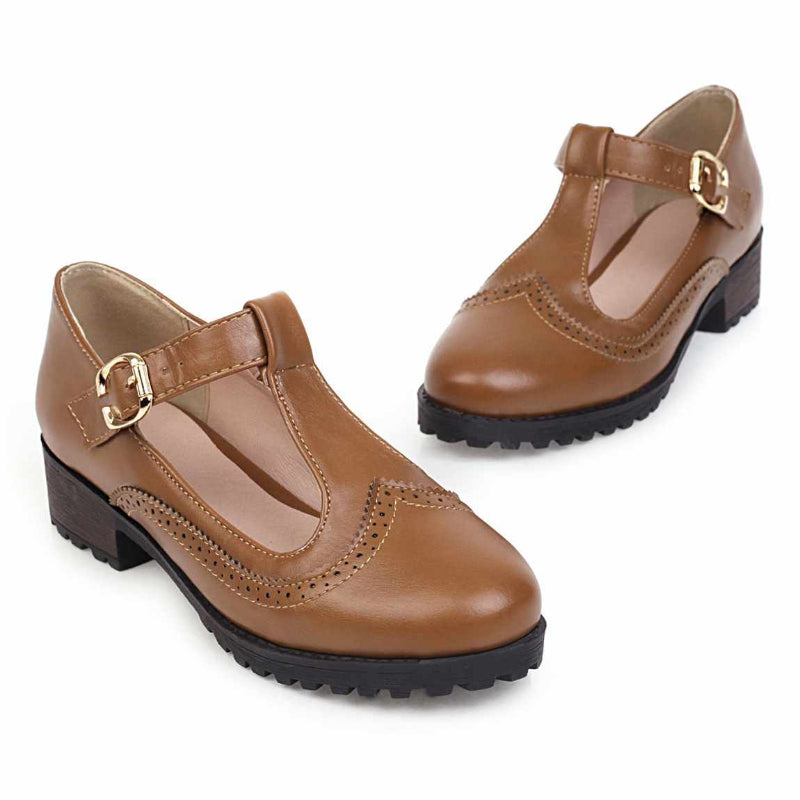 Elegante Oxford-Pumps im klassischen Stil – Zeitlos & stilvoll