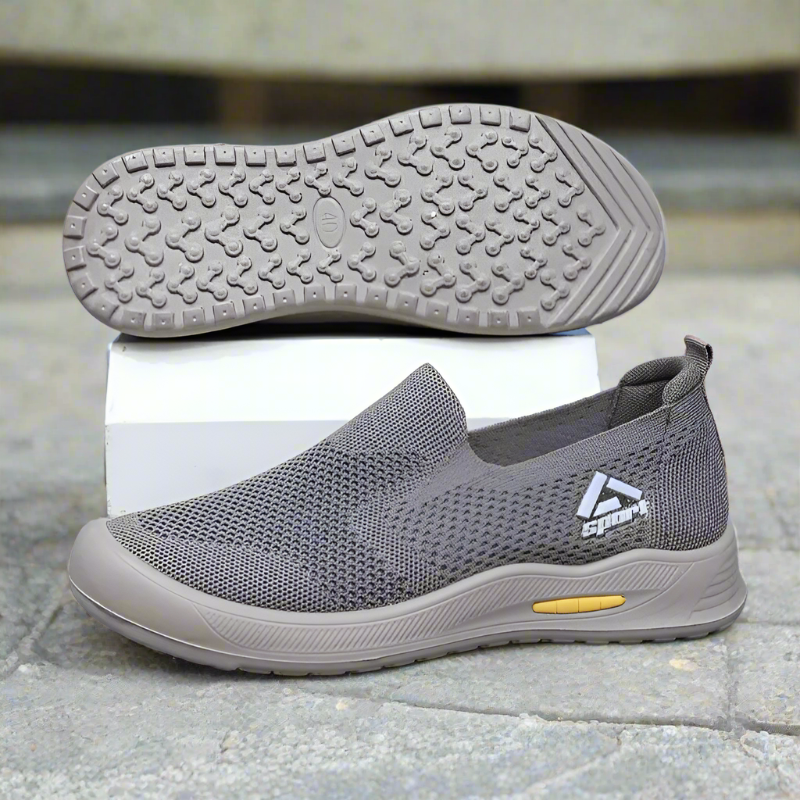 Bequeme Stricksneaker – auch in Übergrößen