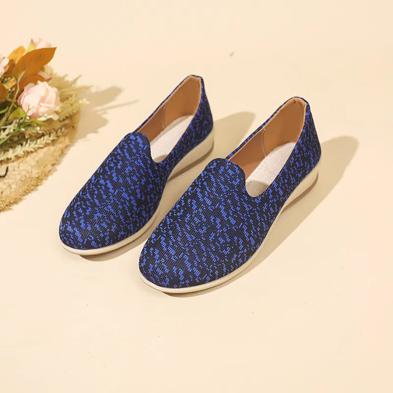 Comfortable Slipon Loafers Women's Vibrant Pattern Blue Unknown