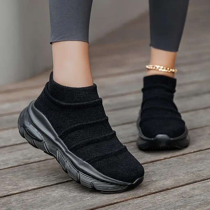 Warme Komfortsneaker mit ergonomischer Sohle & Platz für Hallux