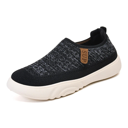 Atmungsaktive Walkingschuhe mit orthopädischer Sohle