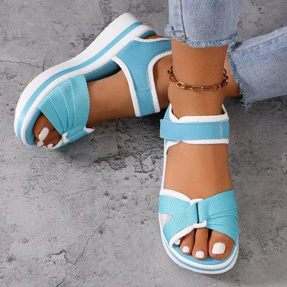 Bequeme Plateausandalen für stilbewusste Damen