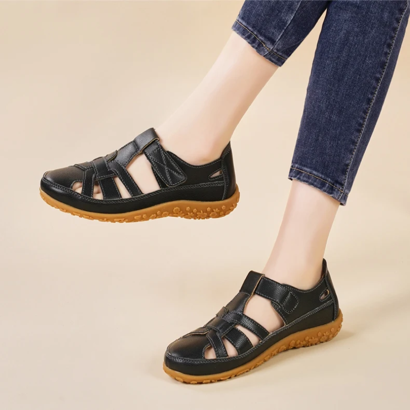 Orthopedic summer sandals for women with foot support, black