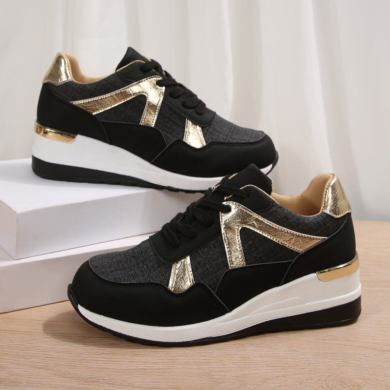 Modische Damen-Plateausneaker mit goldfarbenen Details – bequeme Trend-Sneaker mit rutschfester Sohle