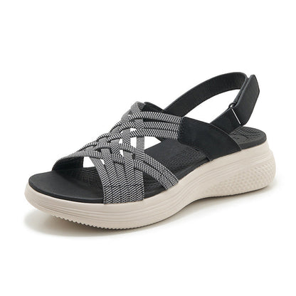 Sommerliche orthopädische Keilsandalen mit ergonomischem Fußbett