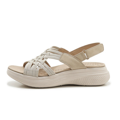 Sommerliche orthopädische Keilsandalen mit ergonomischem Fußbett