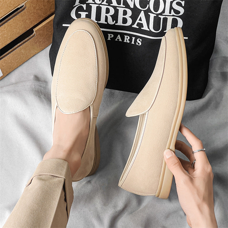Slip-On-Loafer aus Wildleder mit gepolsterter Gummisohle