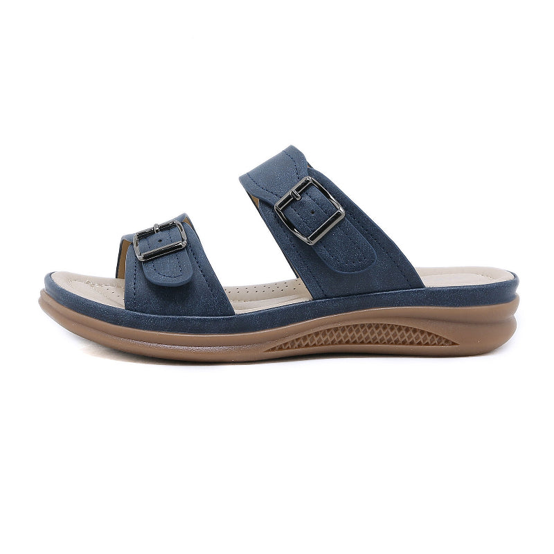Orthopedic women's sandals with adjustable buckle straps