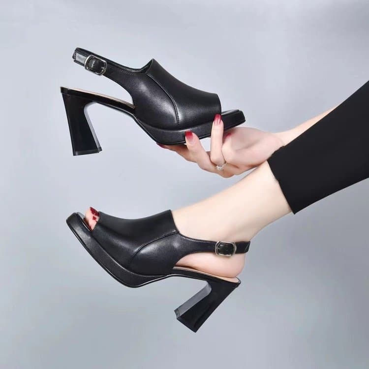 Bequeme Sandalen mit mittlerem Absatz – Für empfindliche Füße und einen stylischen Look