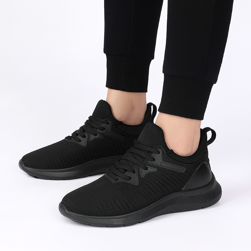 Stützende Sneaker mit versteckter orthopädischer Erhöhung